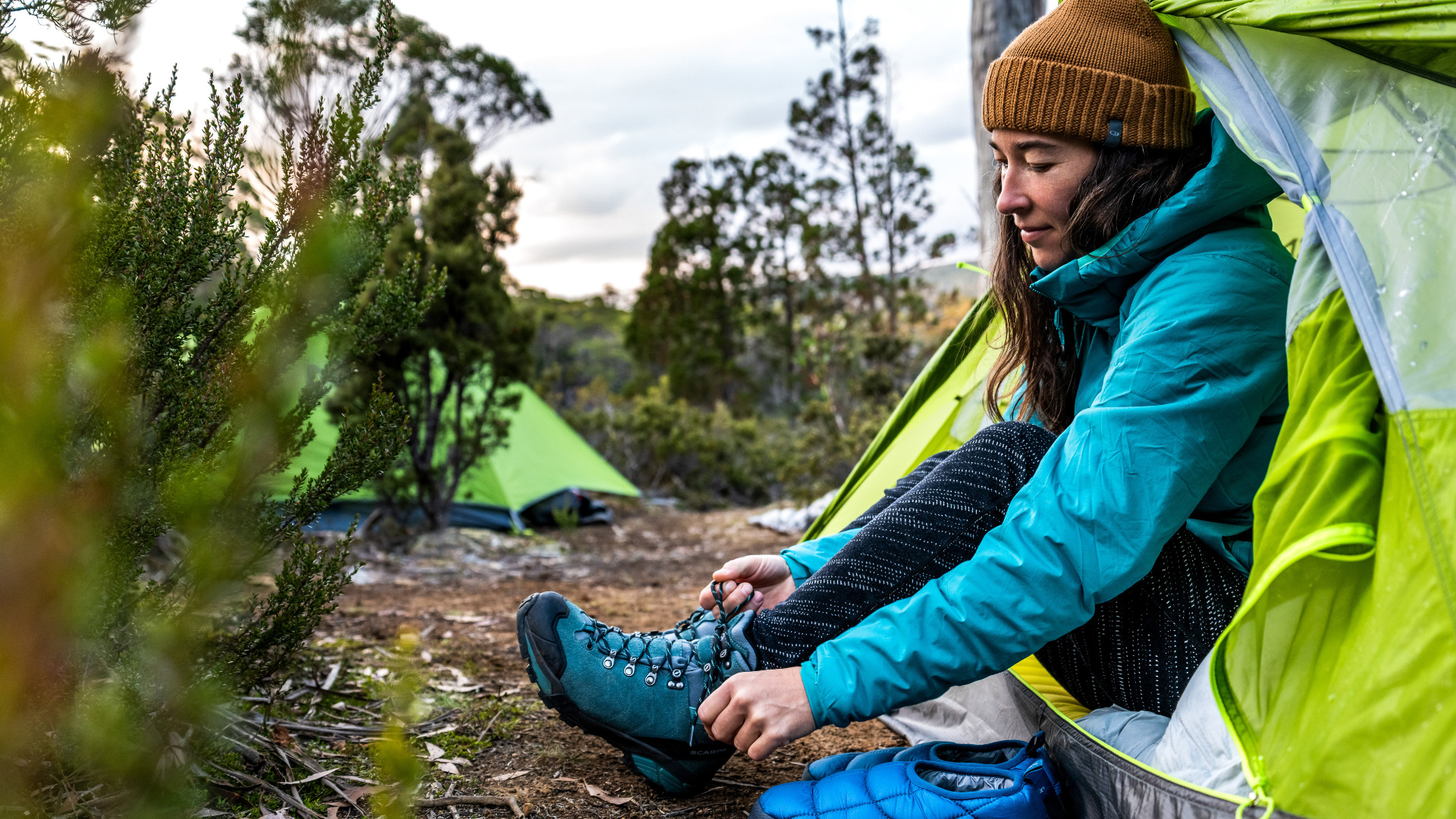 Keep Your Gear Clean In The Wild >